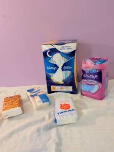 lot 526 image: Always Pads and Liners Lot - Infinity FlexFoam, Thin Mince, Tissues