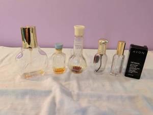 lot 530 image: Fragrance and Beauty Lot 6 Items Cologne Eau de Toilette Nail Base Coat