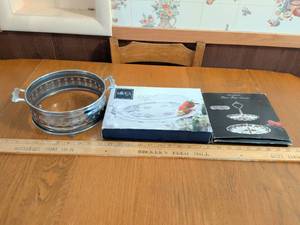 lot 548 image: Mikasa Serving Platter with Old Hampshire Silverplated Two-Tier Server Lot