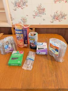 lot 575 image: Disposable Tableware Lot Plastic Cups, Spoons, Party Supplies Bundle