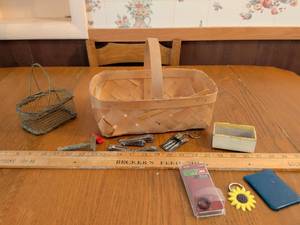 lot 592 image: Mixed Lot Woven Basket, Wire Basket, Nail Clippers, Safety Pins, Ace Aerator Insert 1.5GPM 4564456, Keychains