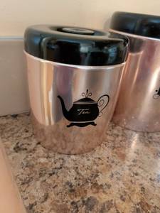 lot 628 image: Tea Coffee Sugar Canister Set 4-Piece with Lids and salt and pepper shakerd