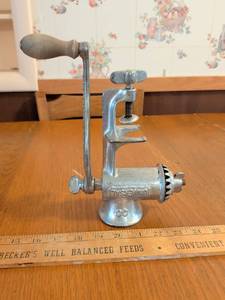 lot 675 image: Dunemann 00 Hand Crank Meat Grinder