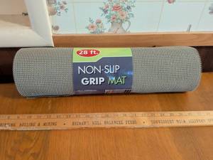 lot 694 image: Non-Slip Grip Mat 28 ft. x 20 in. Multi-Purpose