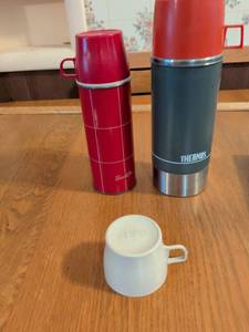 lot 706 image: Thermos and Sanheji Vacuum Insulated Beverage Bottles with Cup Lot