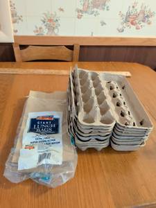 lot 714 image: American Fare Giant Lunch Bags Extra Large carton empty