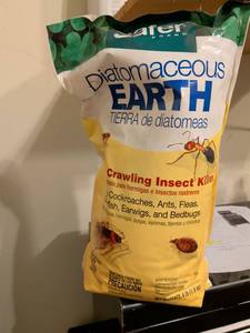 lot 777 image: Safer Brand Diatomaceous Earth Crawling Insect Killer