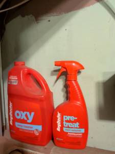 lot 790 image: Rug Doctor Oxy Deep Cleaner and Pre-Treat Stain Remover Set