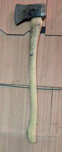 lot 804 image: Plumb American Hardwood Hand 1.5 LB Axe