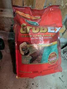 lot 810 image: Scotts GrubEX Season-Long Grub Killer 25% More Coverage 4 Months