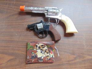 Cap guns and Davy Crockett wallet