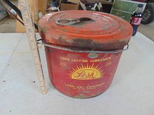 Lesh Oil Co. Ottawa Ks. bucket
