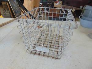 lot 3315 image: Locker room basket