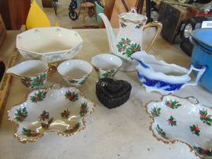 lot 3324 image: Great group of china