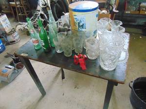 lot 3326 image: Wooden folding table with contents of glassware and more