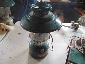 lot 3332 image: Big hat Coleman lantern
