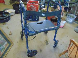 lot 3377 image: Oversized walker - very nice