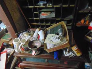 lot 3384 image: Contents of Shelves and on Top of Display Cabinet