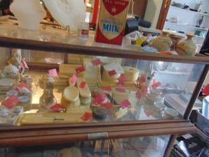 lot 3395 image: Contents of Display Case - NOT THE DISPLAY CASE