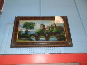 lot 3443 image: Picture Above Side Entry Door