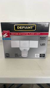 lot 18165 image: Defiant Wired Motion-Activated Flood Light 3000 Lumens LED 1008 008 858 - Retail $0