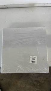 lot 18195 image: Samsill Earths Choice Lifetime Sheet Protector 3 white binders, 3 ring, pair - Retail $0