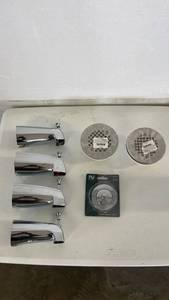 lot 18288 image: Miscellaneous plumbing lot - Retail $0