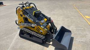 lot 72027 image: SSL60 Mini Skid Steer Loader  (SSL60-YELLOW)