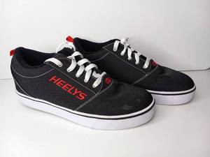 lot 53 image: Heelys Skate Shoes Black Red White Lace-Up Size 12 US