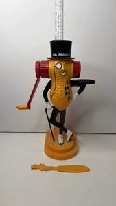 lot 93 image: Mr. Peanut Nut Cracker with Serrated Blade