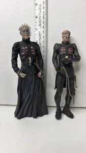 lot 99 image: Action Figures 2-Piece Lot with Spiked Heads and Armor Costumes 7 inch