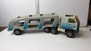 lot 110 image: Tonka metal car hauler Trailer Truck Diecast Toy 2-Piece Set