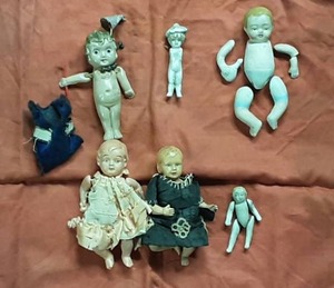 lot 3033 image: Dolls, Includes Porcelain