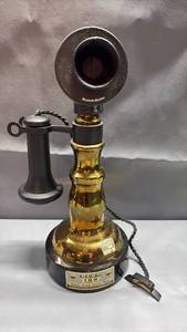 lot 4000 image: Vintage 1970s Jim Beam Decanter Styled to resemble Western Electric Candlestick Telephone