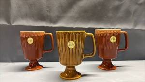 lot 4007 image: Vintage Westwood San Francisco Handcrafted in Japan Embossed Continental Footed Mugs Set of 3