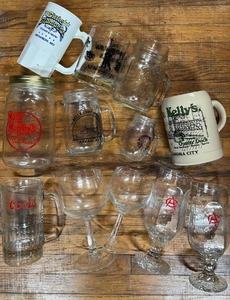 lot 5009 image: Souvenir and Vintage Bar GlassesMugs