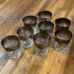 lot 5020 image: 8) MCM Mercury Fade Cocktail Glasses