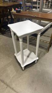 lot 908 image: White plant stand 24 x 12 x 12 in