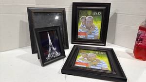 lot 1031 image: Frames