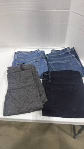 lot 1071 image: Womens pants size 27
