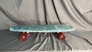 lot 212 image: 1970s blue plastic or fiberglass cruiser skateboard