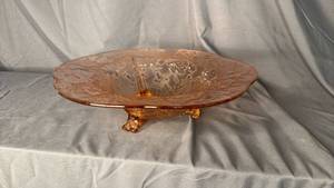 lot 234 image: Pink Fostoria LeafAcorn Pattern Large Vintage 3 Footed Console Bowl
