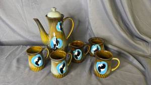 lot 248 image: Brown Ceramic TeaCoffee Set - sugar missing lid