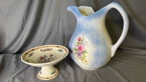 lot 258 image: Vintage Pitcher and Ceramic Bowl