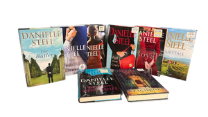 lot 279 image: Danielle Steel 8 Book Lot