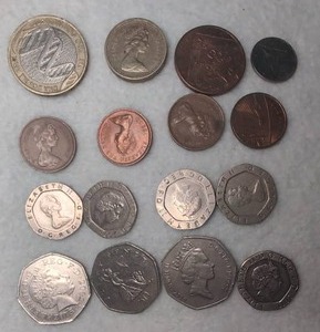 lot 510 image: British Coins Mixed Lot 16 Pieces Pence Pounds Elizabeth II