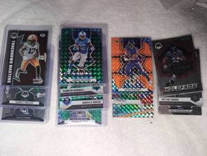 lot 710 image: NFL Trading Cards Mosaic Holofame Rookies-13 ct