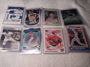 lot 903 image: Lot of 8 Baseball Trading Cards Fernando Tatis, Alec Bohm, Wade Boggs, Bryce Harper, Corey Seager