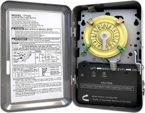 lot 21702 image: T101 Mechanical Timer Switch, 120V 2HP SPST 40A, 24h 12 OnOff Pool Pump
