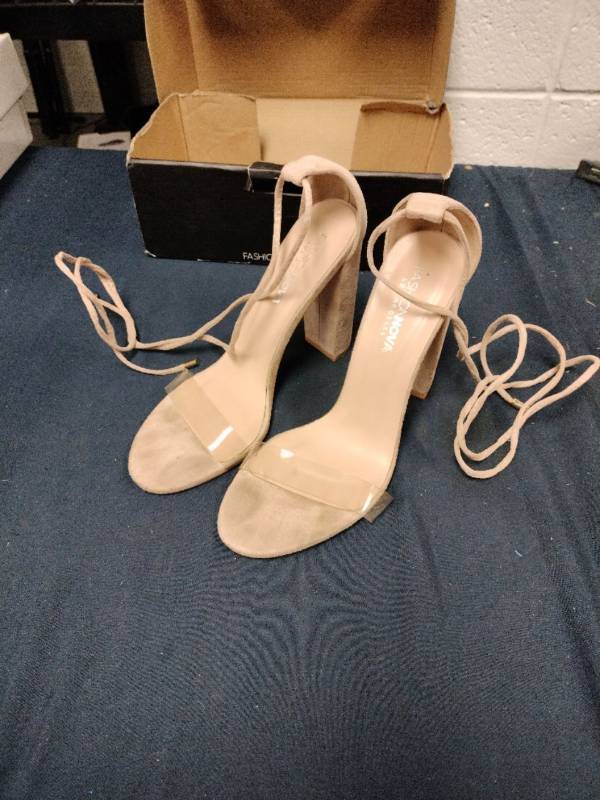 lot 62440 image: Fashion Nova nude strappy chunky heels - 9